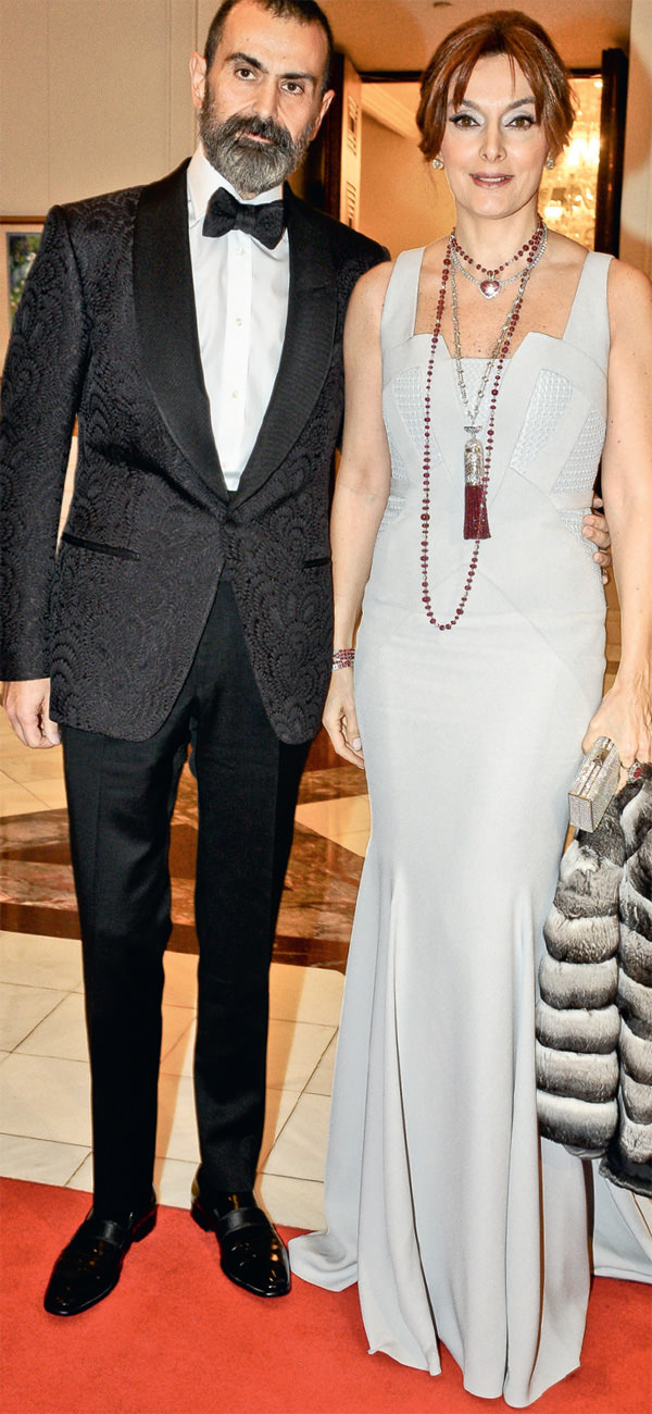 Kayahan ve Kuyumciyan ailelerinin mutlu günü