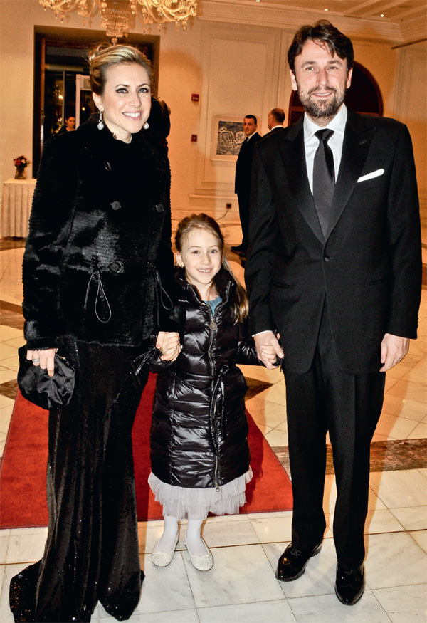 Kayahan ve Kuyumciyan ailelerinin mutlu günü