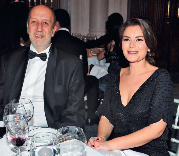 Büyük aşka görkemli düğün