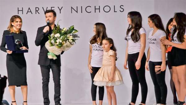 Ünlü elitler podyumda