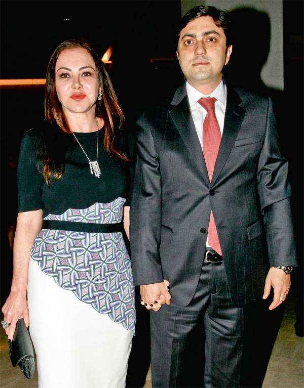 Ünlü elitler podyumda