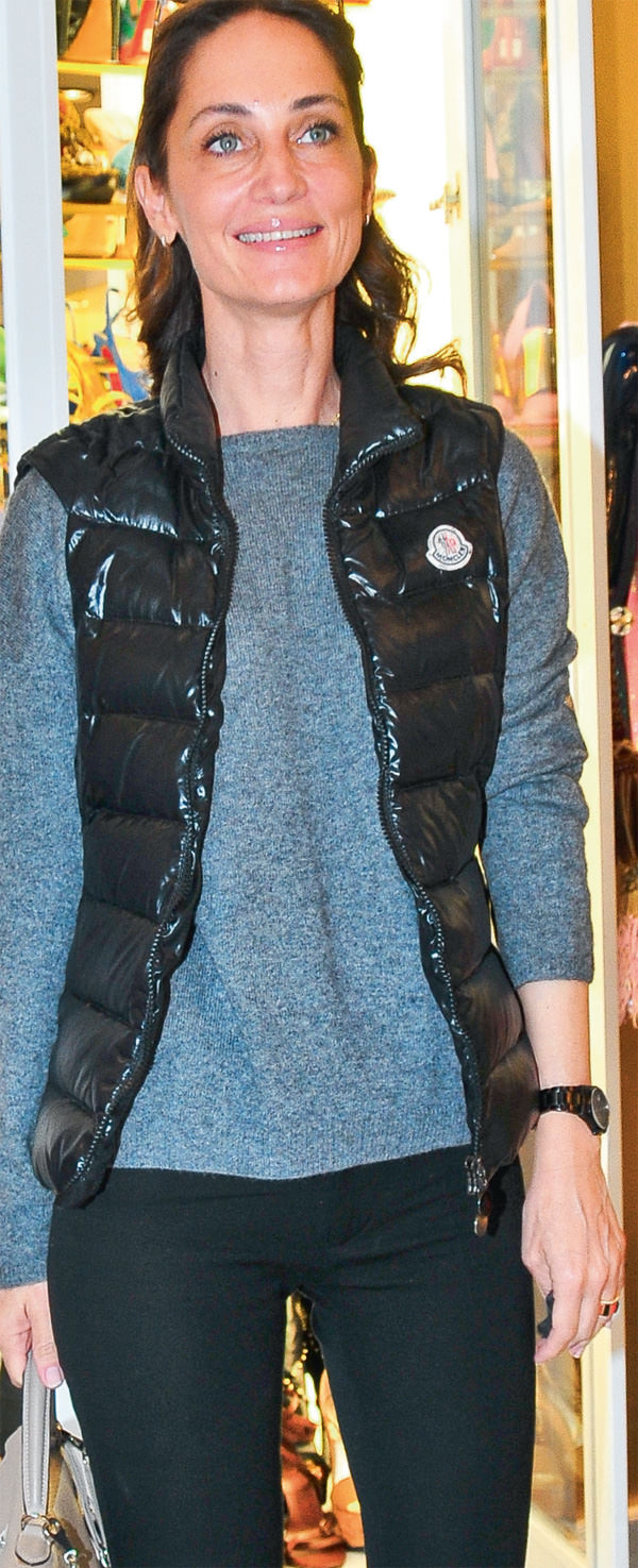 Hande Acar'dan açılış daveti