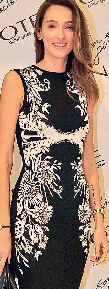 Yaz makyajı nasıl yapılır?