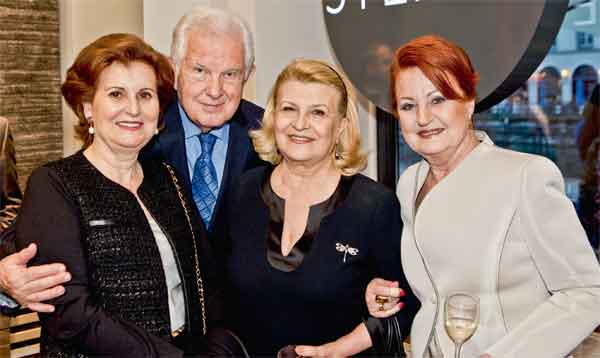 Stepevi Cenevre'de mağaza açtı