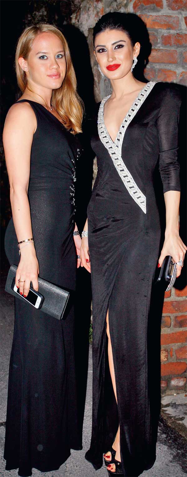 Yılın düğünü gerçekleşti