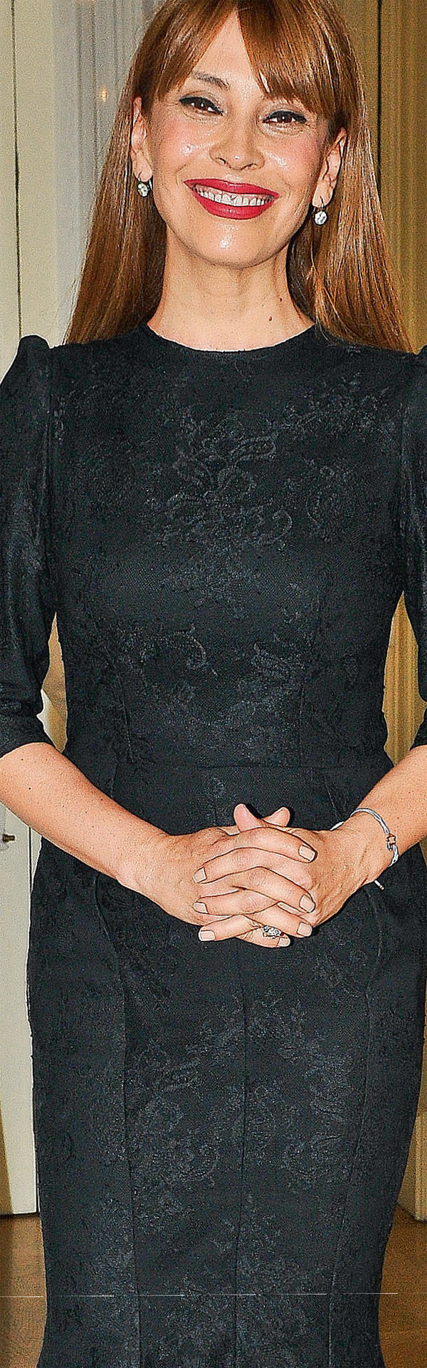 Takı koleksiyonunu tanıttı