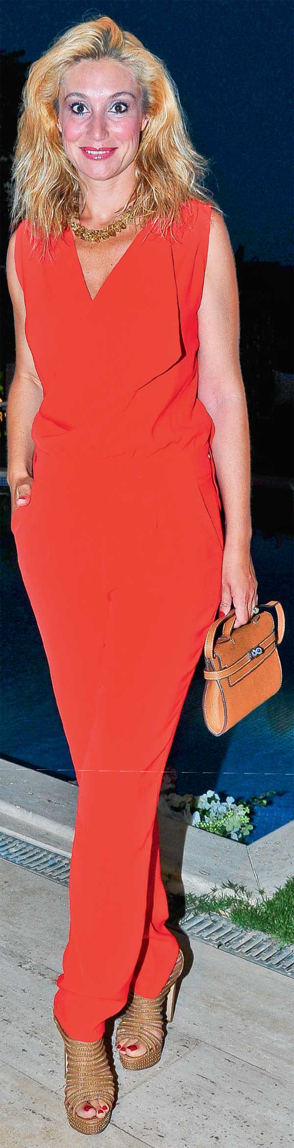 Dostlarına iftar yemeği verdiler