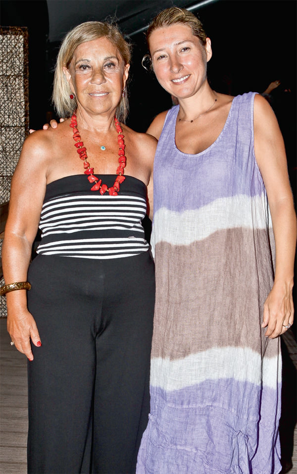 Sürpriz doğum günü kutlaması