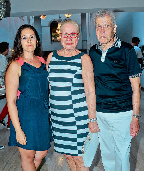 'İki Yürek İki Dokunuş' sergisi