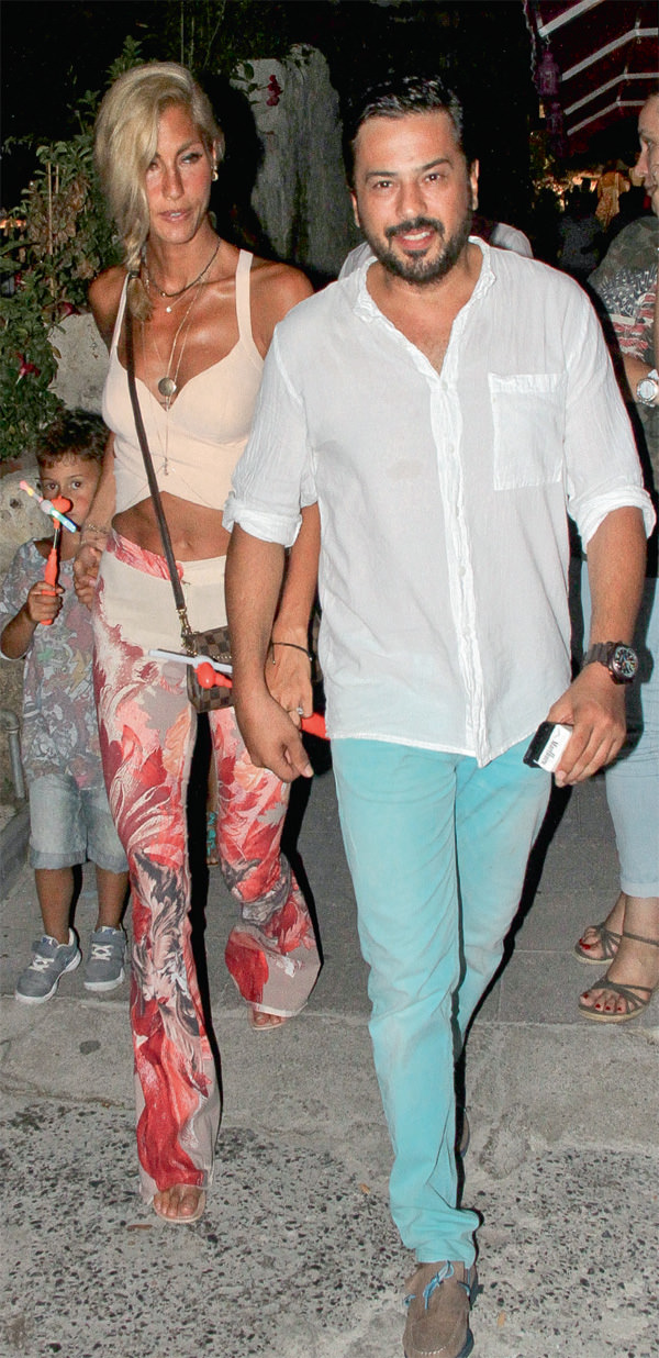 İrem Derici'nin şarkılarıyla eğlendiler