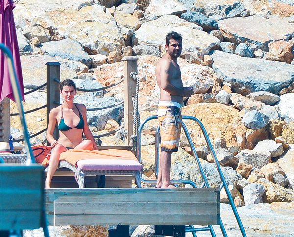 Yeni evliler soluğu Bodrum'da aldı