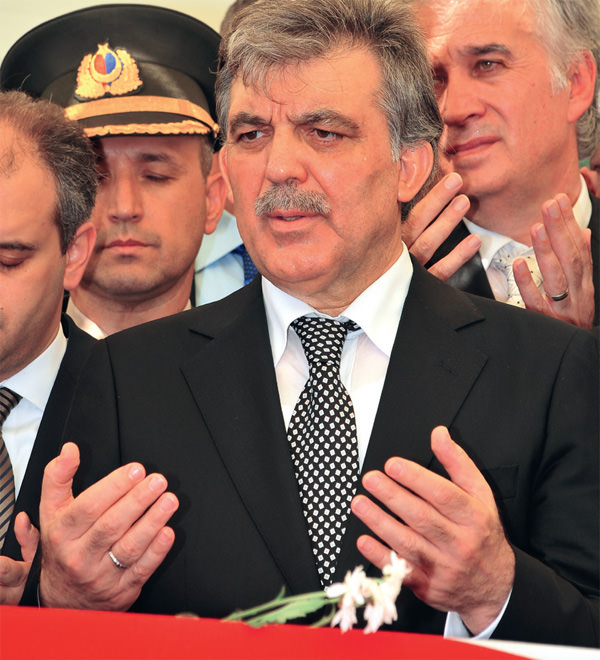 Süleymen Seba'nın cenaze töreni