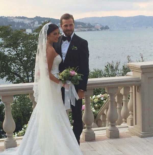 Engin Altan Düzyatan Neslişah Alkoçlar evlendi