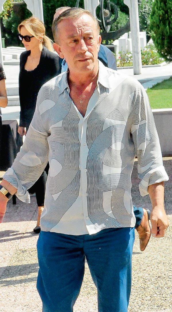 Son yolculuğuna uğurlandı