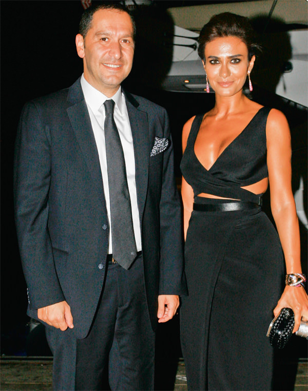 Neslişah Alkoçlar Engin Altan Düzyatan düğün töreni