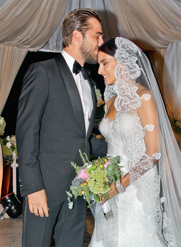 Neslişah Alkoçlar Engin Altan Düzyatan düğün töreni