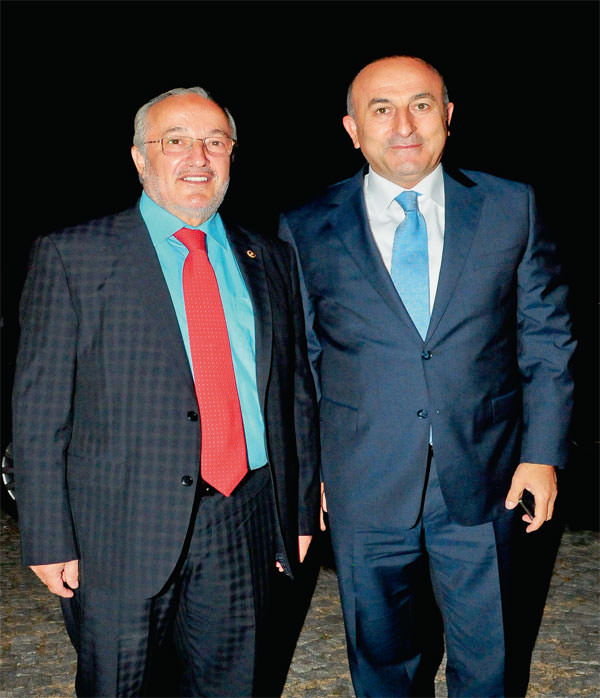 Ruşen Ekşi ve Öznur Güneş evlendi