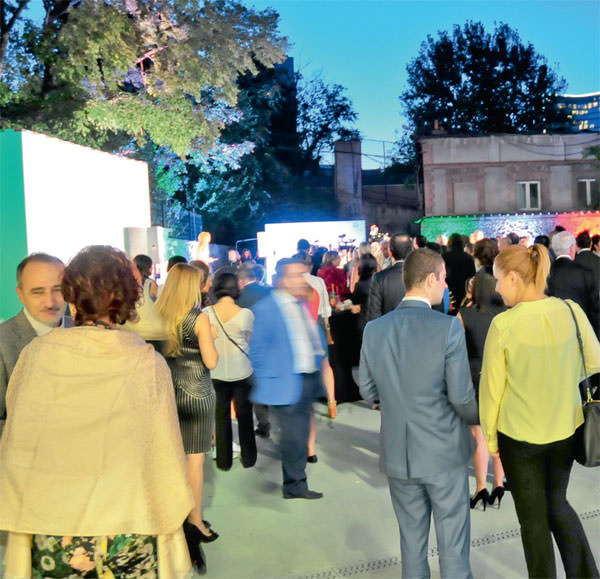 İtalyan Koleji'ne renkli açılış