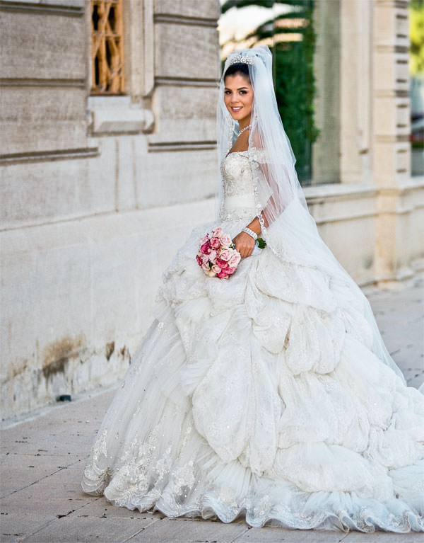 İpek Ayaydın ve Talat Abdik evlendi