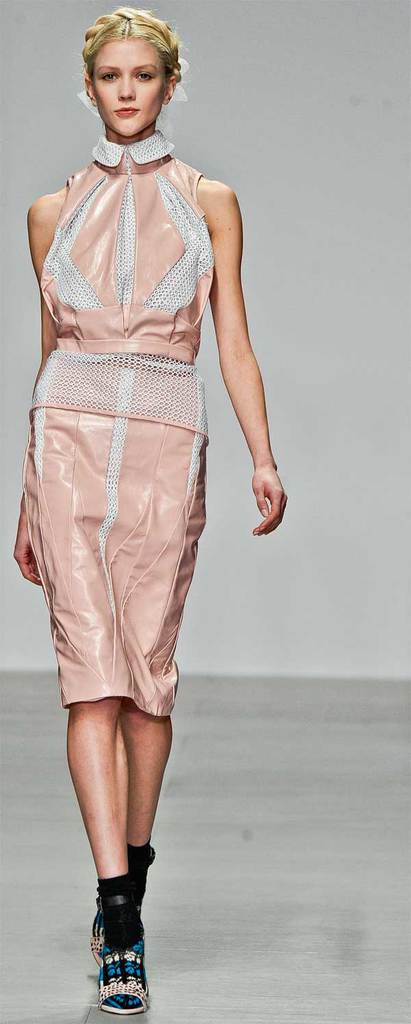 Moda rüzgarı Londra'da devam ediyor