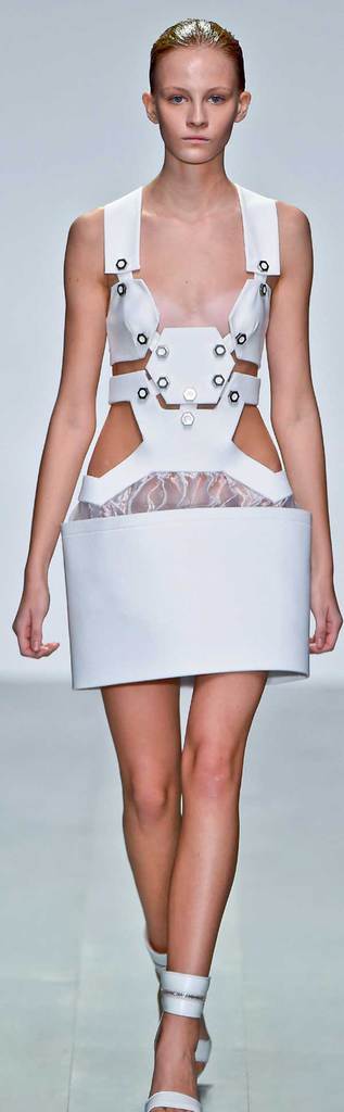 Moda rüzgarı Londra'da devam ediyor