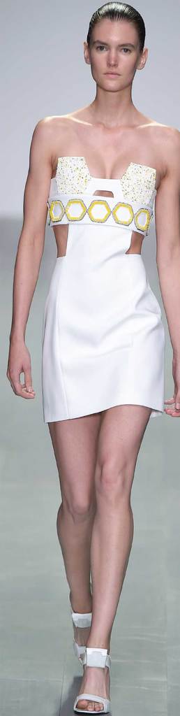 Moda rüzgarı Londra'da devam ediyor