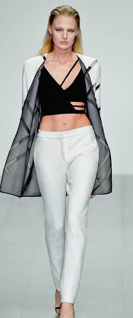 Moda rüzgarı Londra'da devam ediyor