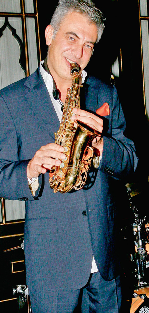 Fashion Week için sıra dışı defile