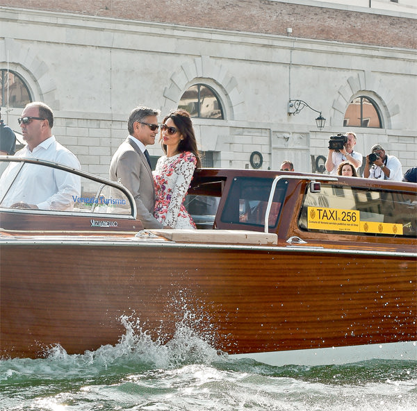 George Clooney ve Amal Alamuddin evlendi