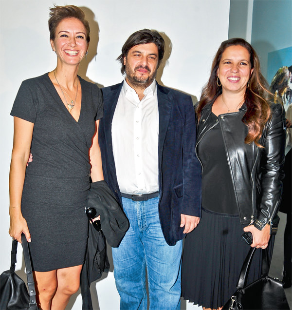 Çağdaş sanat fuarı açıldı