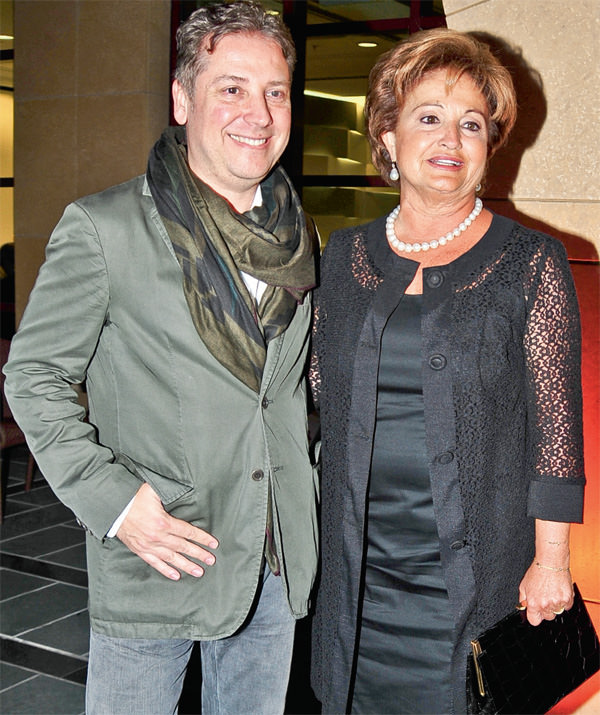 Çağdaş sanat fuarı açıldı