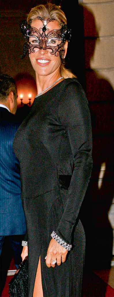 Fransız markasından balo