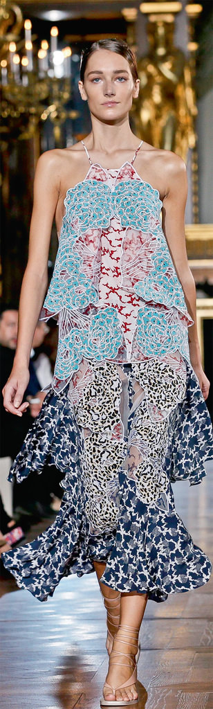 Modanın kalbi Paris'te attı