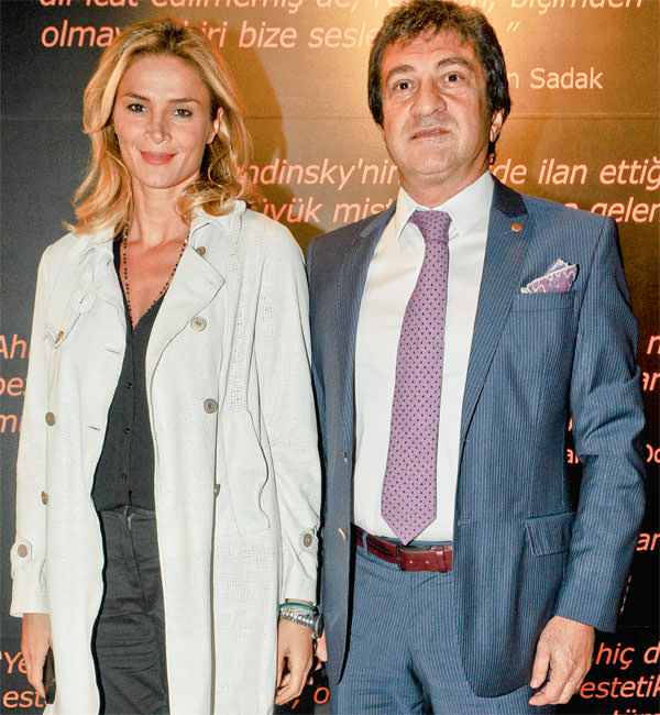 Ahmet Güneştekin için kutlama sergisi