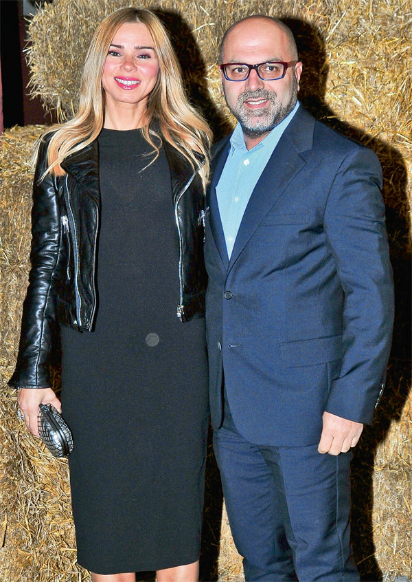 Western kasabasında defile