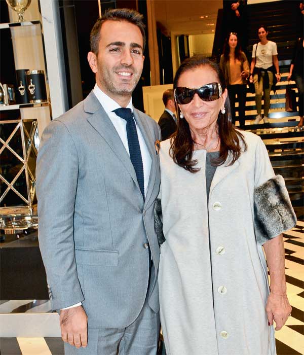 Ünlü tasarımcı ile tanıştılar