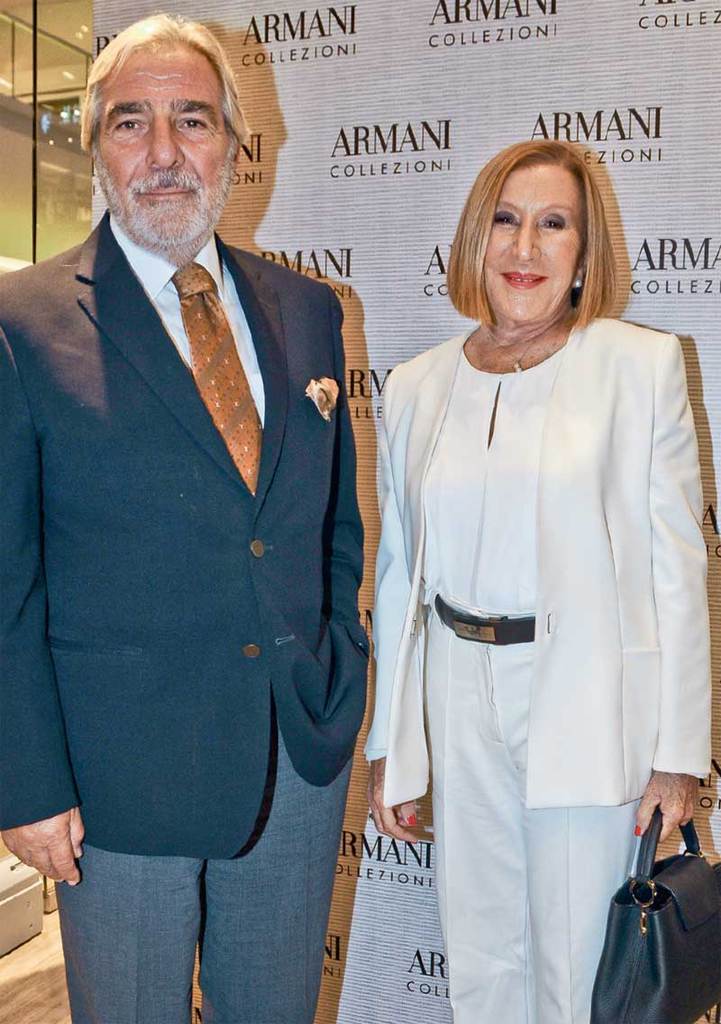 Yeni mağazada görkemli tanıtım daveti