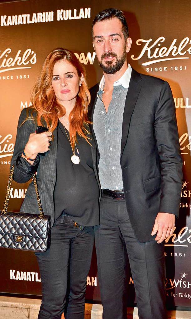 Ünlülerin uçakları satışta