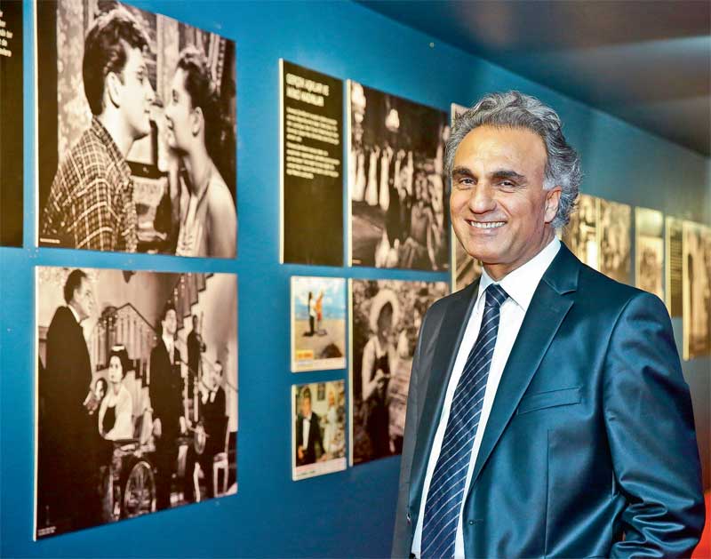 Zeki Müren’in özel arşivi sergiye çıktı