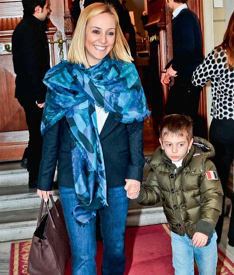 Hayırlı bir alışveriş yaptılar