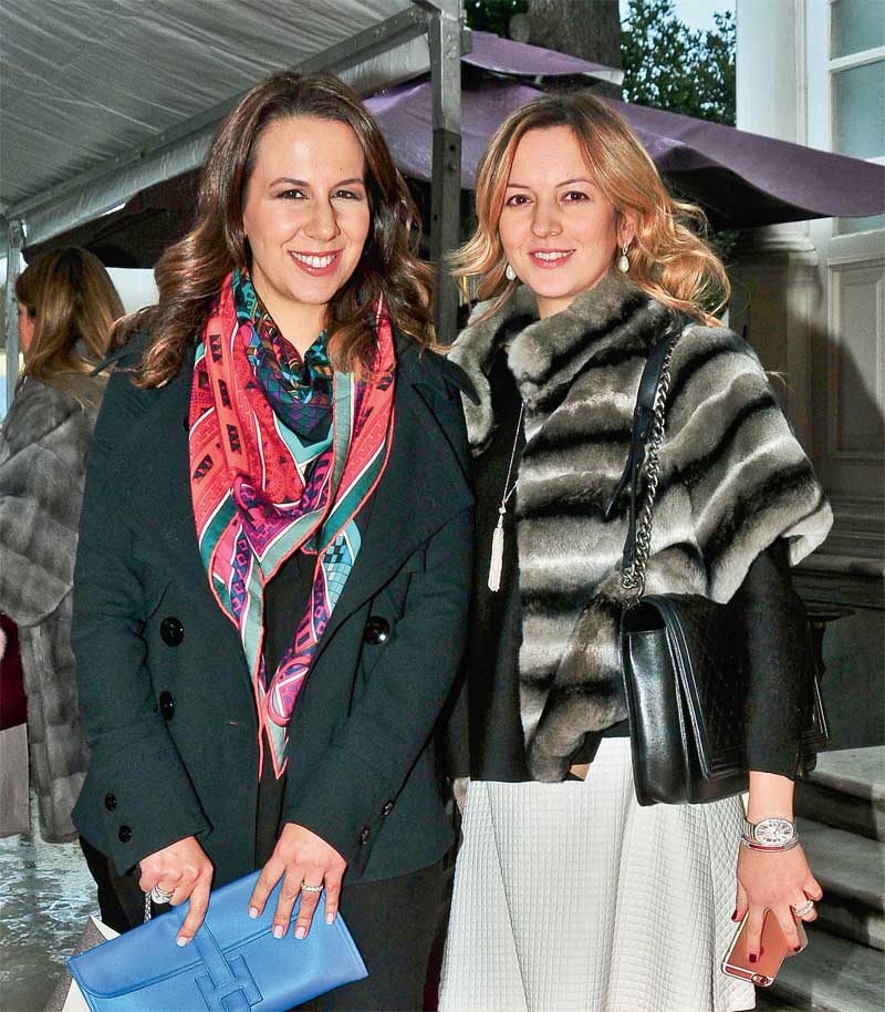 Hayırlı bir alışveriş yaptılar