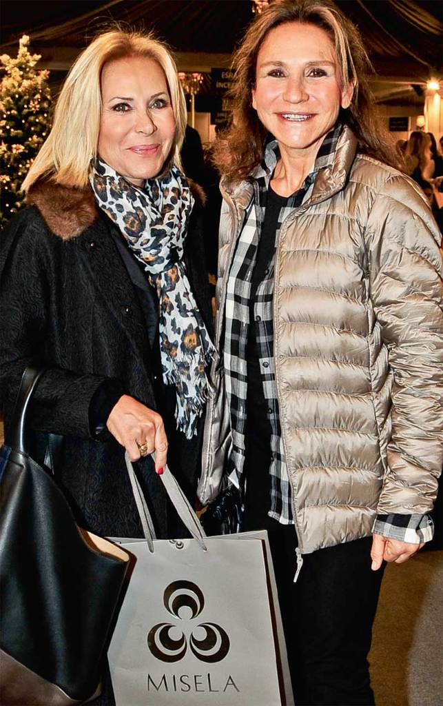 Hayırlı bir alışveriş yaptılar