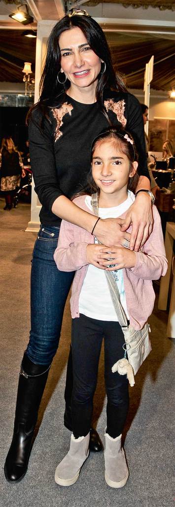 Hayırlı bir alışveriş yaptılar