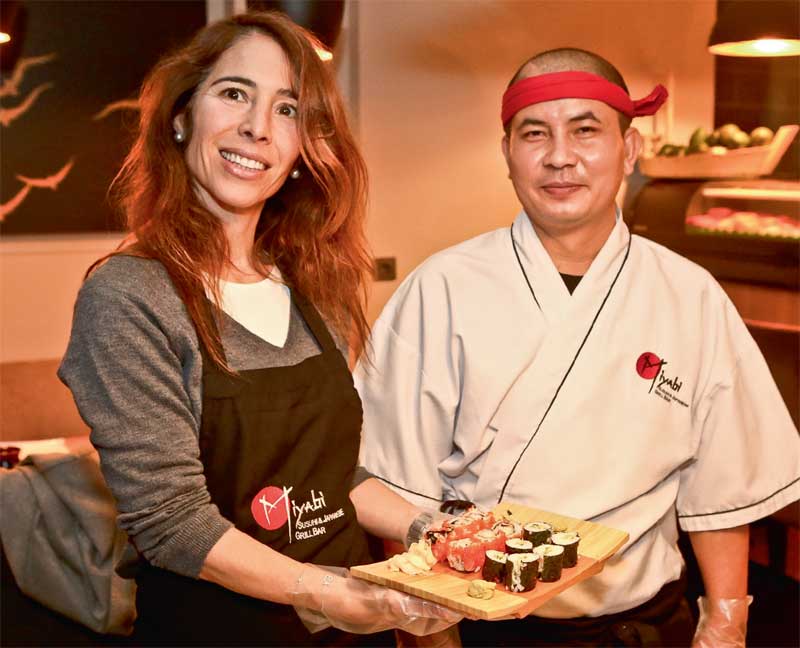 Ünlü isimler sushi yaptı