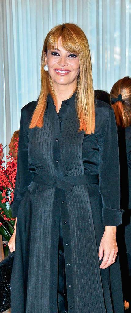 Bir kermesle iki yardım kuruluşuna destek