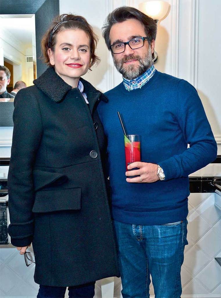 Yakın dostları için yeni yıl daveti verdiler