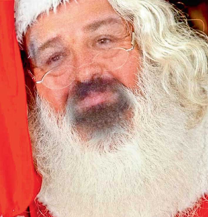 Yılbaşı coşkusunu sosyal medyadan paylaştılar