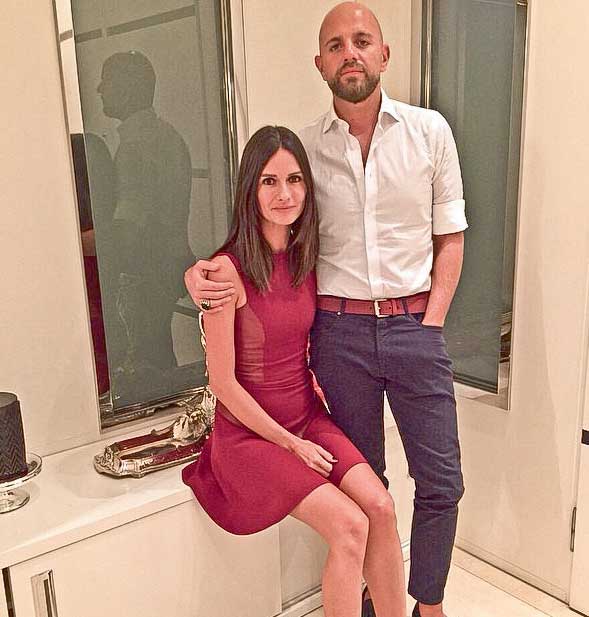 Yılbaşı coşkusunu sosyal medyadan paylaştılar