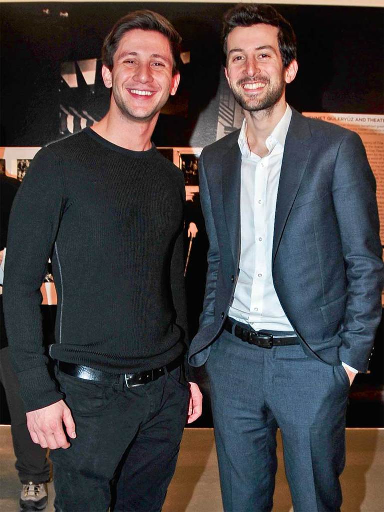 ‘Mehmet Güleryüz Retrospektifi’sergisi