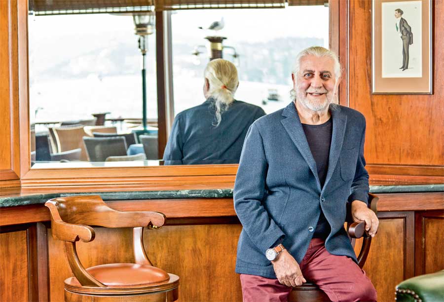 'Kadınların üstünlüğüne inanıyorum'
